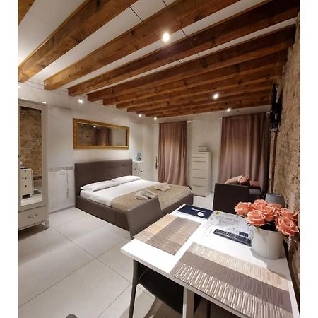 San Marco 865 - Luxury And Central Венеция Экстерьер фото